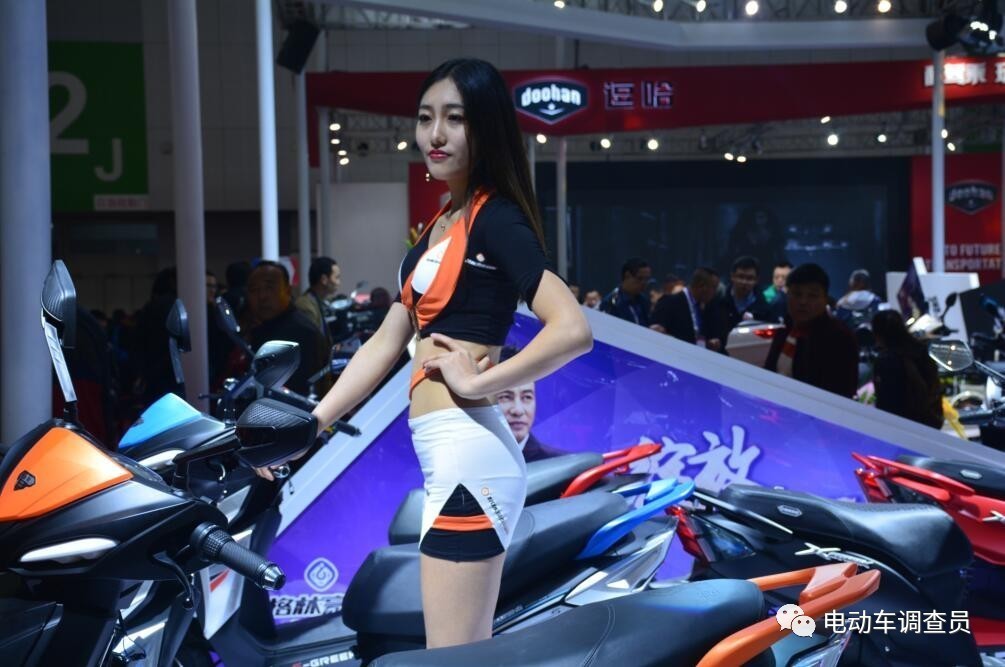 專業(yè)生產(chǎn)PVC護(hù)套、銅排、鋁排、新能源電池銅/鋁軟連接-人禾電子